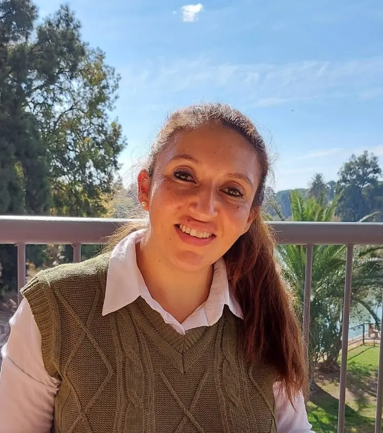 Retrato de la Contadora Gema Laura Giménez, asociada del área contable.